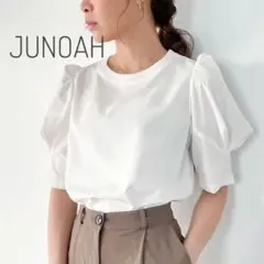 【新品】JUNOAH ジュノア　パフスリーブボリュームブラウス　薄手　ブラウス