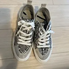 ZARA ヘビ柄カジュアルスニーカー　EU38（24cm）