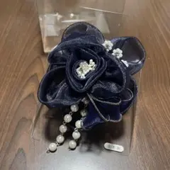 コサージュ ネイビー