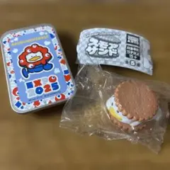 ふにゅっとスモアサンド・ミャクミャクコラボタブレットケース　あひるのペックル