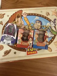トイストーリー　ガチャガチャ　３つセット　ミニチュアパッケージコレクション