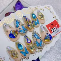￥1700＊ブルーバタフライ＊ネイルチップ 付け爪 青 水色 蝶々 キラキラ