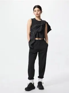 【新品】UNIQLO ウルトラストレッチジョガーパンツ ブラック