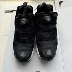 リーボック インスタポンプフューリー 黒　23.5センチ