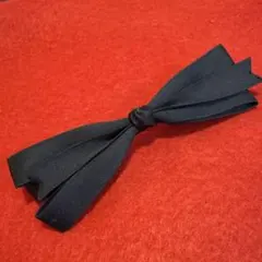 紺　ネイビー　リボン バレッタ clipParis