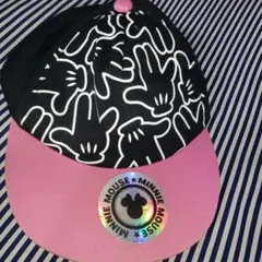 ❤️ディズニー❤️ミニーマウス☘️手の キャップ 52cm 黒とピンク