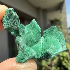 コンゴ産　マラカイト　孔雀石 5.6g 自然石　原石②