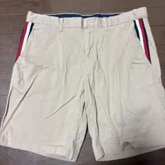 HILFIGER ベージュショートパンツ