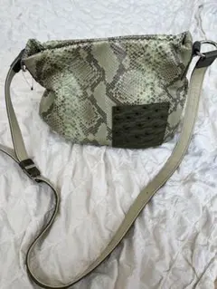 JRAタグ付き　スネーク　パイソン　蛇皮　ショルダーバッグ　オーストリッチ