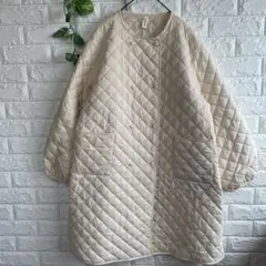 J2744ラウアー ノーカラー キルティング ロングコート M アイボリー古着