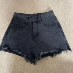 ブラックデニムフリンジショートパンツ　M