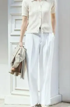 ユニクロUNIQLO タックワイドパンツ　ホワイト　L 新品