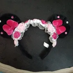 ミニーマウス カチューシャ 花飾り付き
