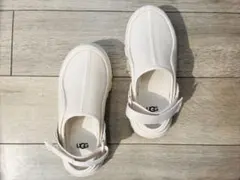 UGG アグ ピークモッドモールドサンダル24cmのサムネイル