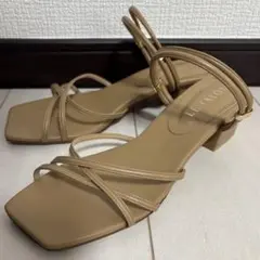 ほぼ未使用/LE TALON 3.5cm 2WAYサンダル ¥10,450 - メルカリ