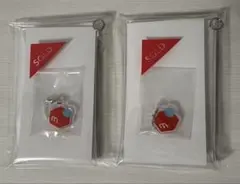 メルカリ アクリルキーホルダー 2個セット　格安