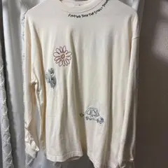 刺繍デザイン 長袖カットソー アイボリーのサムネイル
