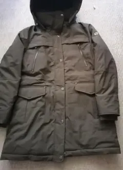 白 ダウンジャケット