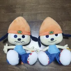 パラッパラッパー おすわりぬいぐるみ 全2種セット - メルカリ
