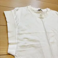 ZARA ホワイト 半袖 カットソーのサムネイル