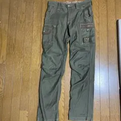 EDWIN カーゴパンツ オリーブ色のサムネイル