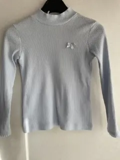 タルティーヌエショコラ　爽やか水色タートルネック 長袖カットソーサイズ120