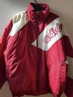 90s adidas ナイロンジャケット 万国旗タグ 刺繍ロゴ アディダス 古着