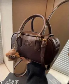 shein ショルダーバッグ ハンドバッグ　合皮　シーイン