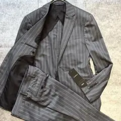【新品未使用タグ付】ダーバン シルクスーツ セットアップ グレー ストライプのサムネイル