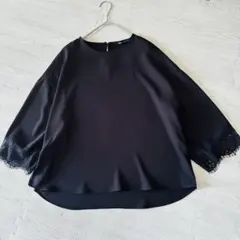 【新品】 ZARA ザラ 袖口レース ブラウス 五分袖 黒 M
