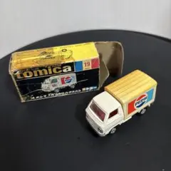 Item thumbnail for item 3e958c4a-d1aa-4b91-a16e-2c2837cb2a96