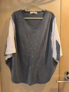 ikka グレー・ホワイト Vネック Tシャツ Lのサムネイル