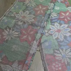 在庫処分品　泥大島紬　半幅ハギレ生地です。