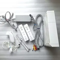 Wii本体 と ソフト5枚セット