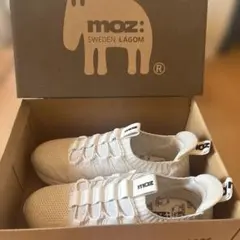 moz スニーカー ホワイト 23.5cm