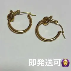 ノットピアス　フープピアス　ゴールド