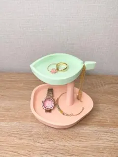 2段式 アクセサリースタンド リーフ型