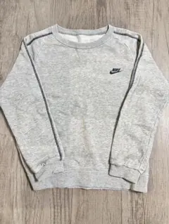 【匿名配送＆送料込み】Nike トレーナー 130cm