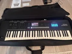 【美品】Roland JUNO-D6（純正ペダル・純正ケース付属）のサムネイル