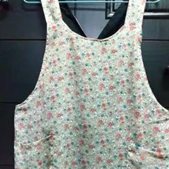 エプロン　大人　花柄　黒　リバーシブル
