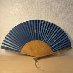 青の扇子　蛍