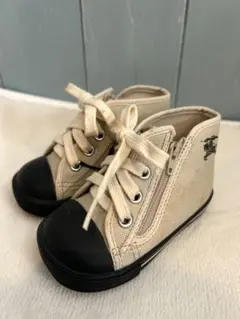 2025年最新】バーバリー スニーカーの人気アイテム - メルカリ