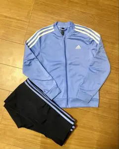 adidas ジャージセット 140サイズ ライトブルー