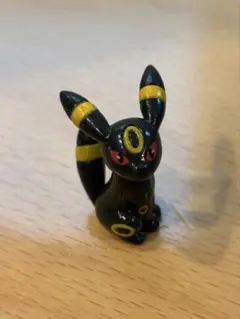 ポケモンのびっくらたまご　ブラッキー