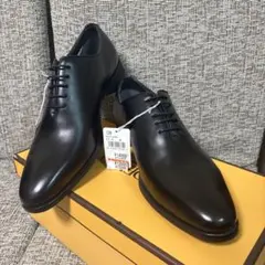 【タグ付き新品】MODELLO ブラック ドレスシューズ 128（25cm）のサムネイル