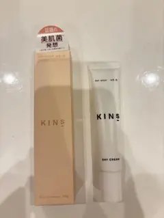 KINS DAY CREAMのサムネイル