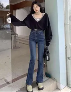 SHEIN ソリッド ハイウェスト フレアレッグジーンズ デニム　y2kのサムネイル