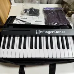Finger Dance 電子キーボード 本体 ピンク - メルカリ