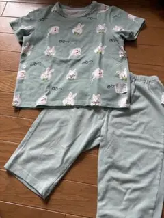 UNIQLO メガネうさぎ ベビーパジャマ 110