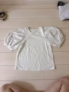 ホワイト パフスリーブ Tシャツ